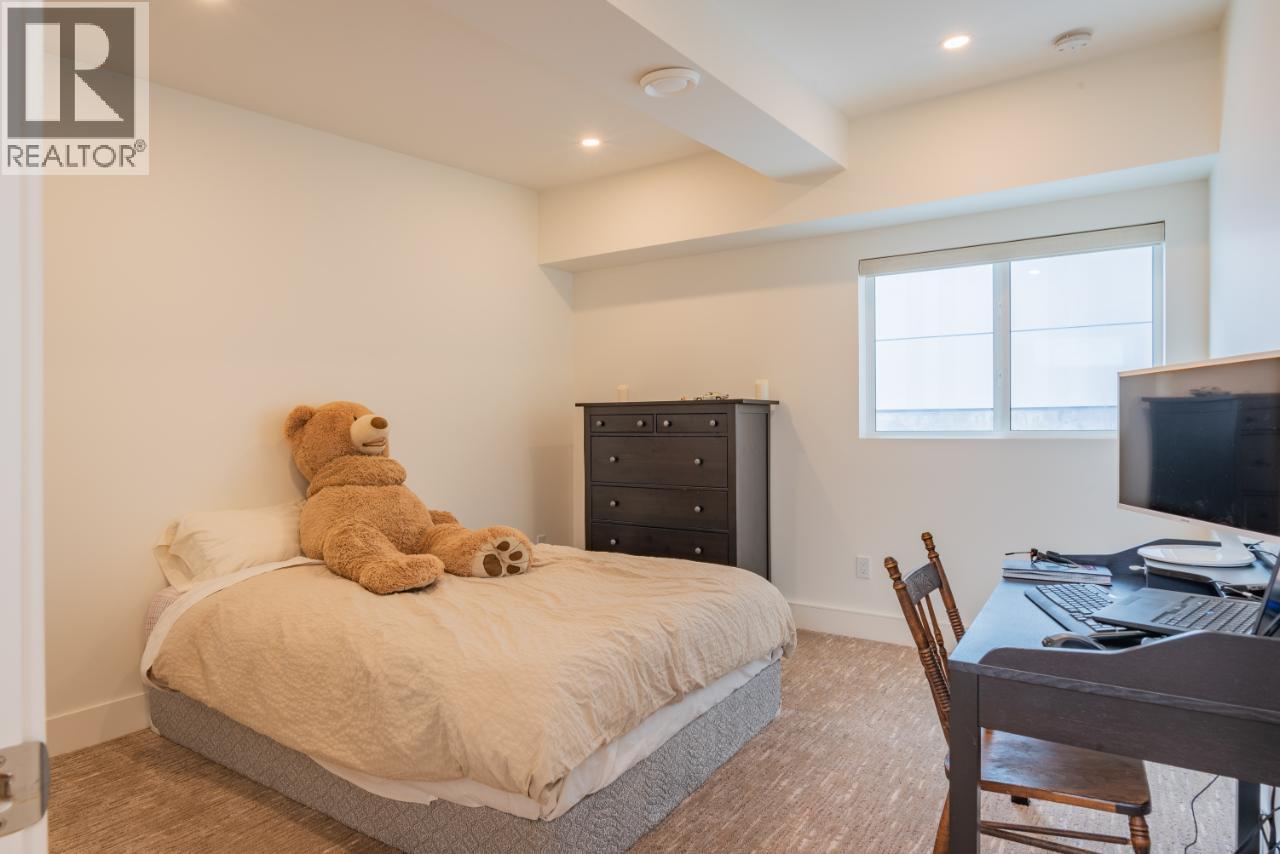 3429 8TH Avenue, Castlegar