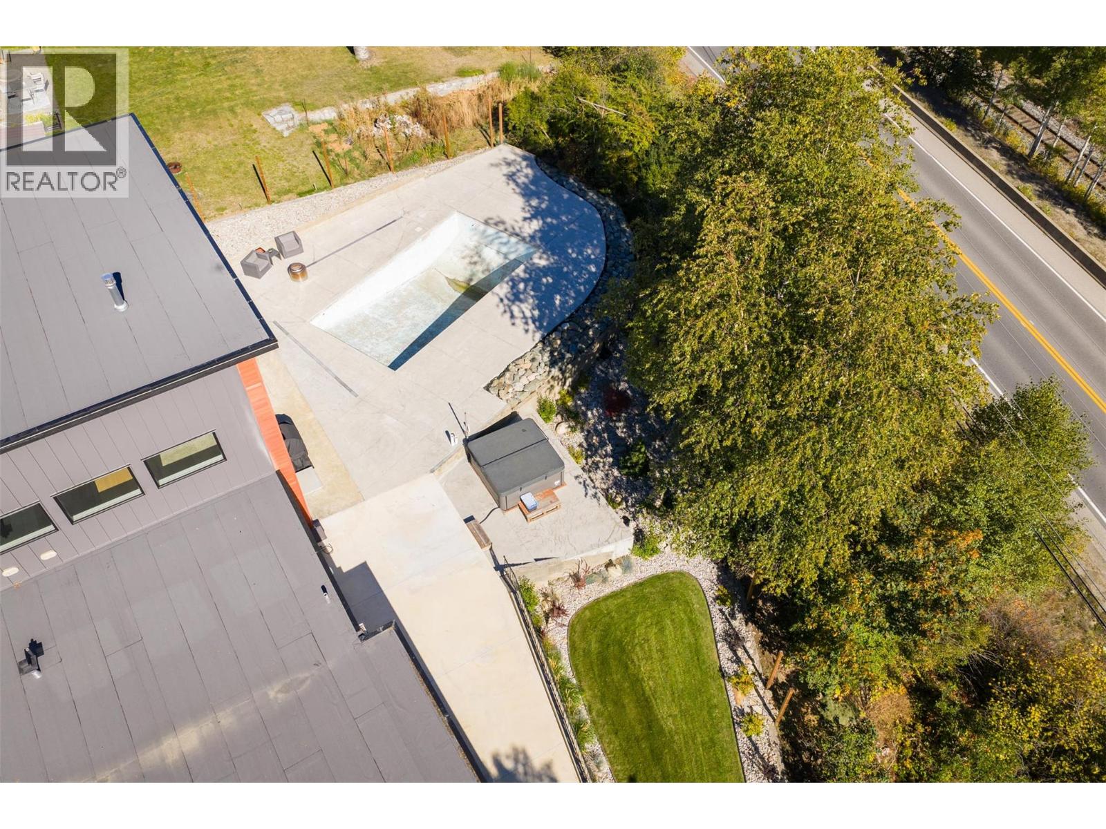 3429 8TH Avenue, Castlegar