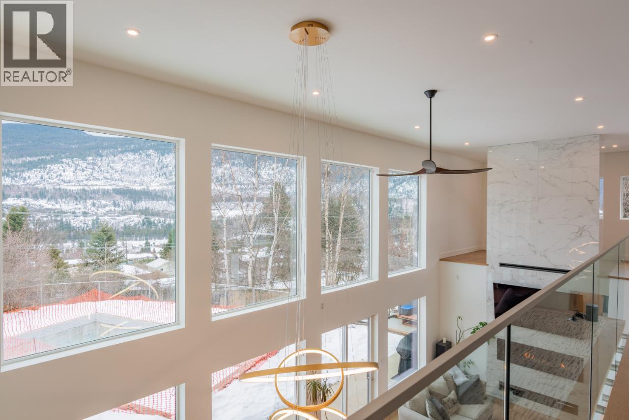 3429 8TH Avenue, Castlegar