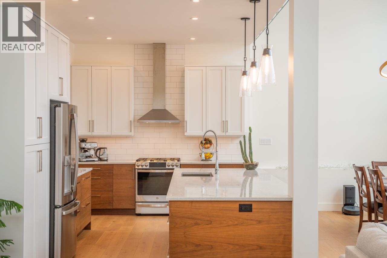 3429 8TH Avenue, Castlegar