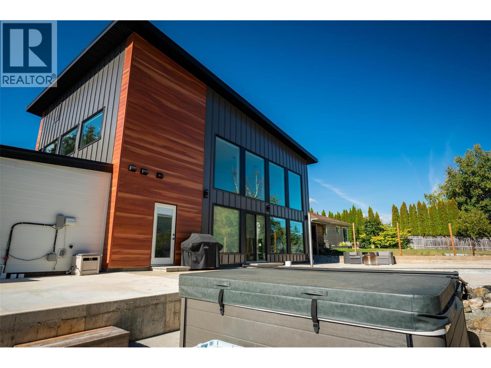 3429 8TH Avenue, Castlegar