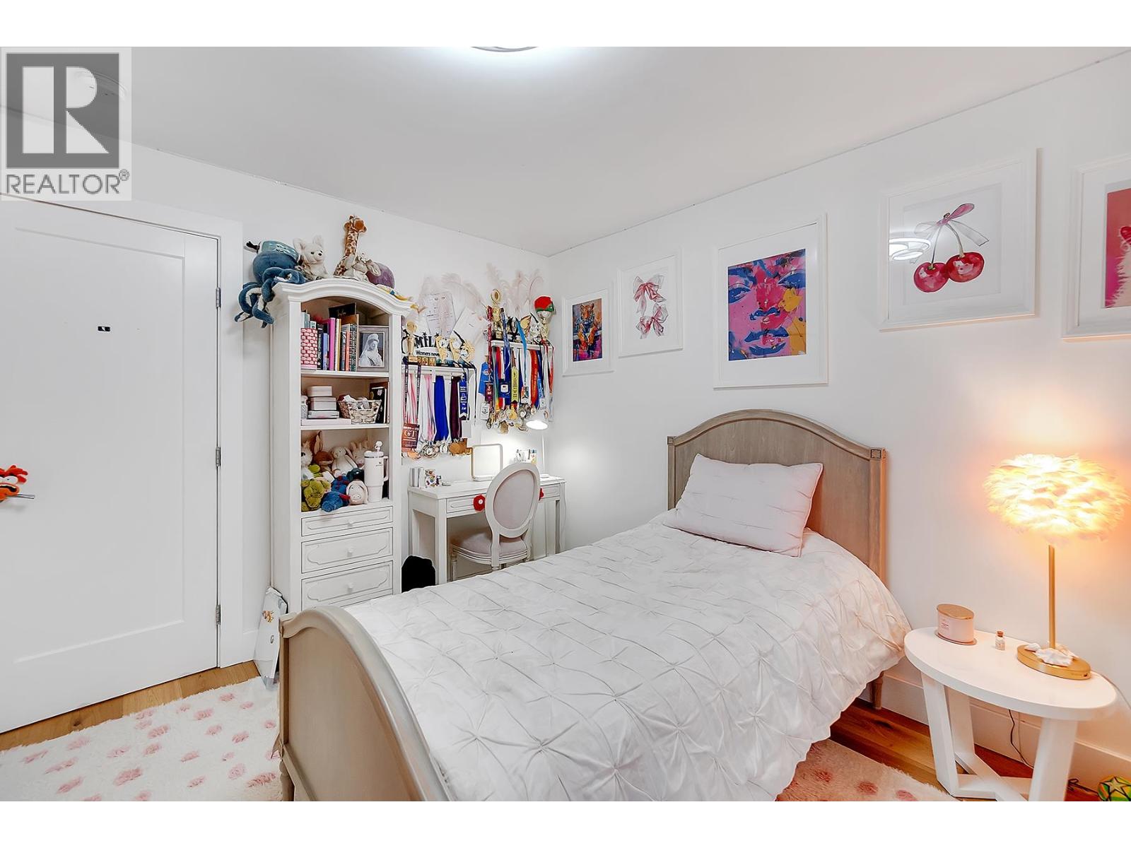 3706 SOUTHRIDGE PLACE, West Vancouver