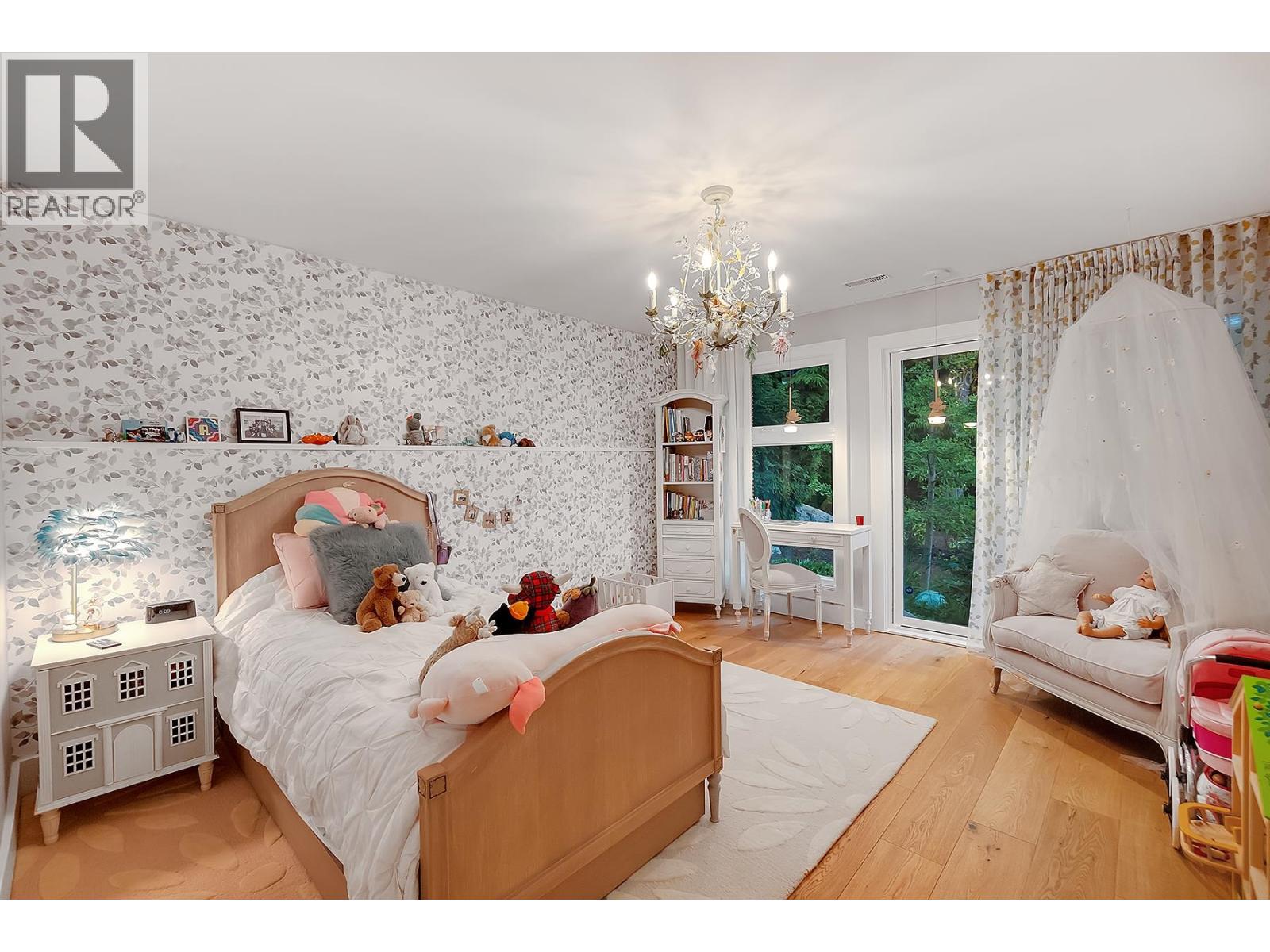 3706 SOUTHRIDGE PLACE, West Vancouver