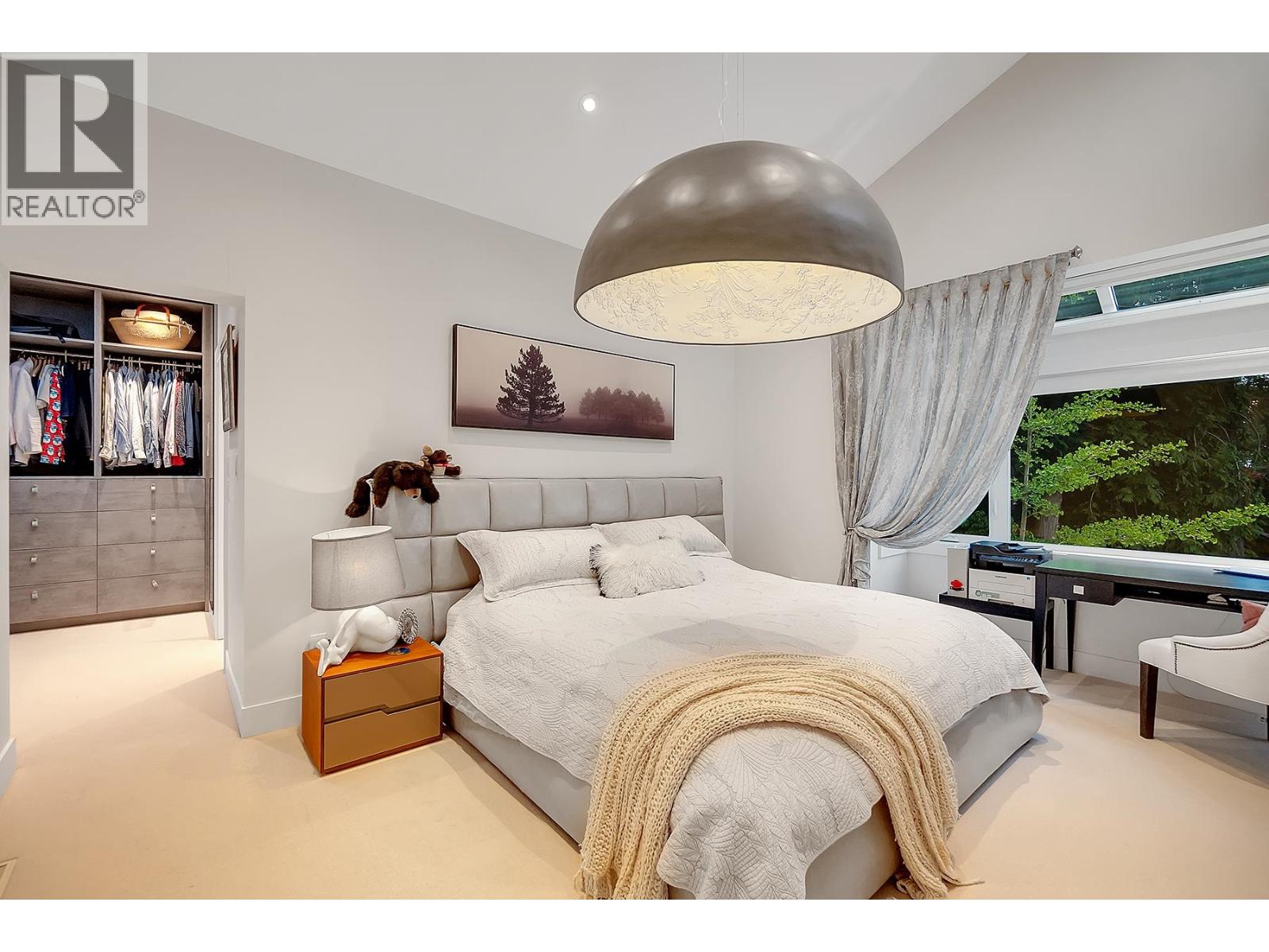 3706 SOUTHRIDGE PLACE, West Vancouver