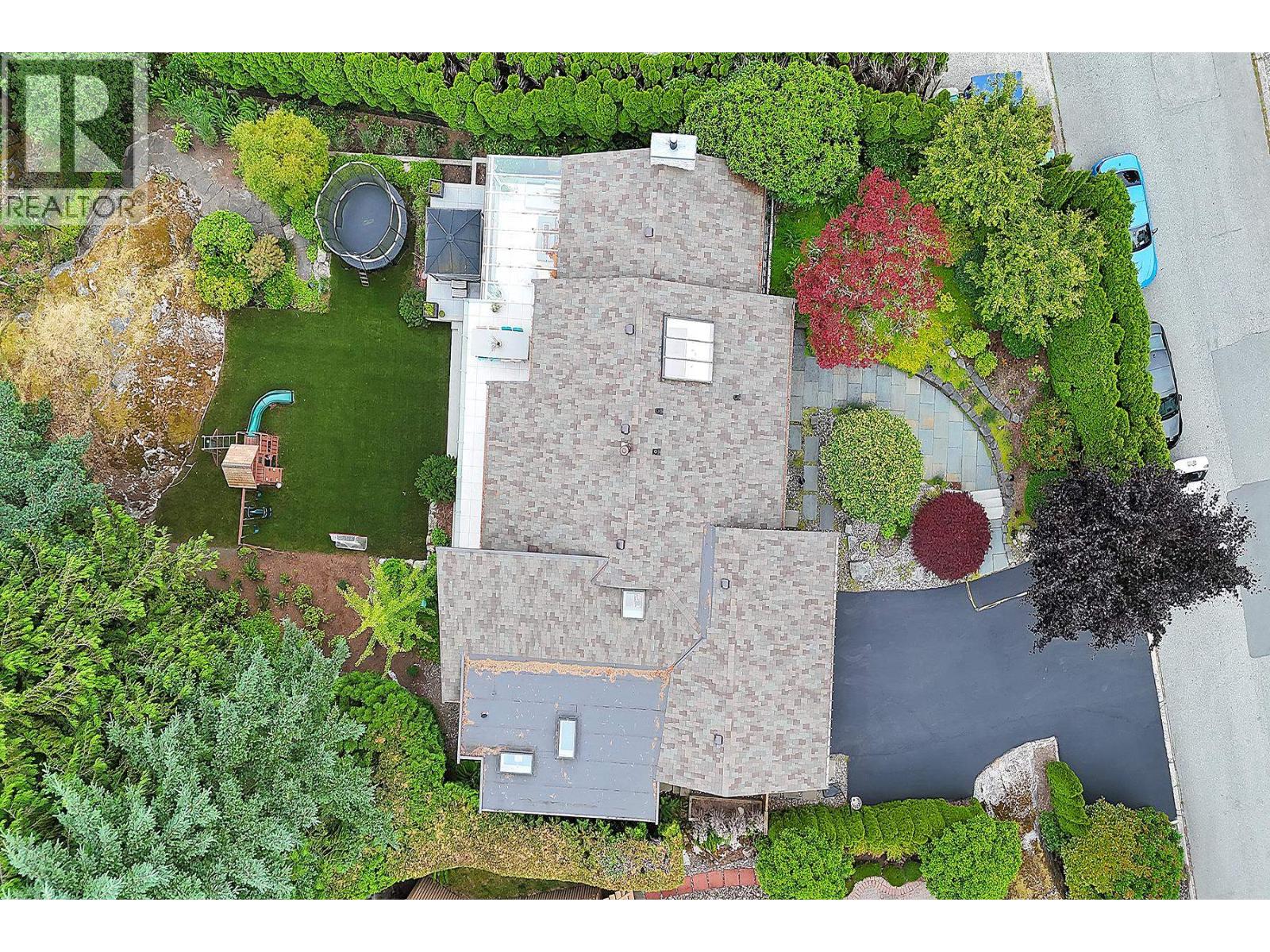 3706 SOUTHRIDGE PLACE, West Vancouver