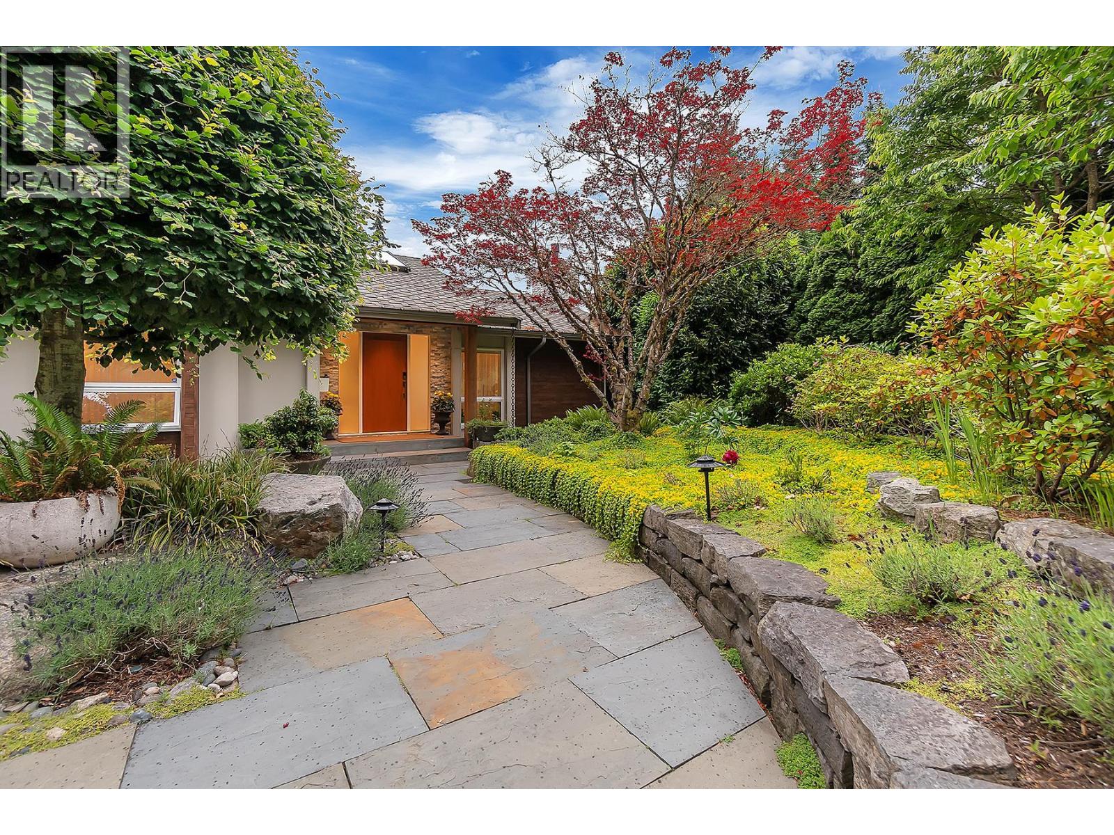 3706 SOUTHRIDGE PLACE, West Vancouver