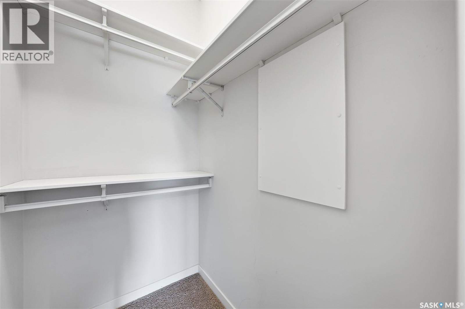 Single Family House Low rise for Sale in   Baltzan BOULEVARD Saskatoon 