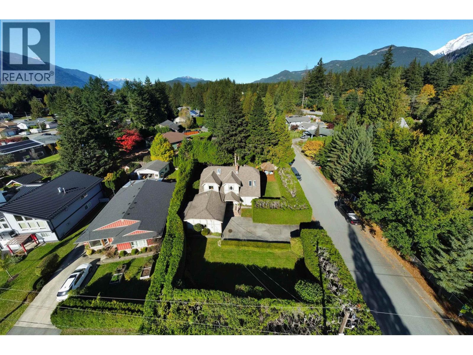 1159 AXEN ROAD, Squamish