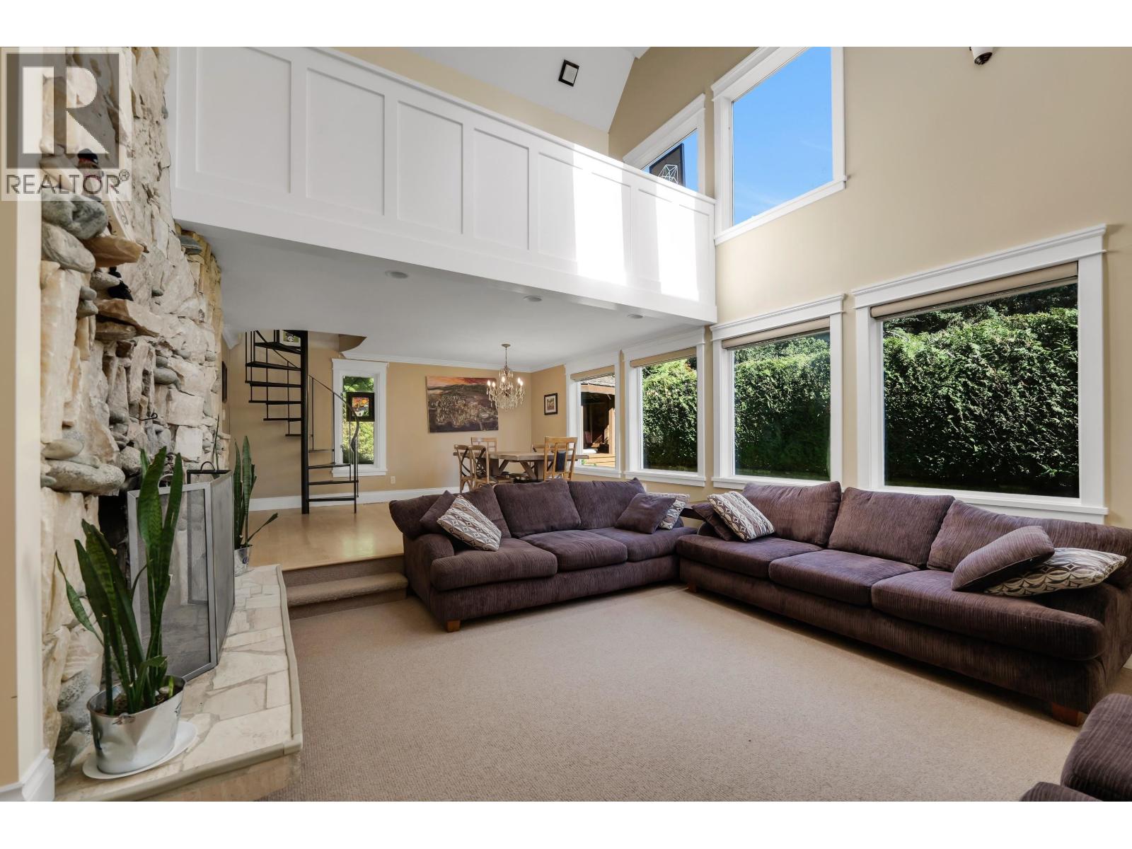 1159 AXEN ROAD, Squamish