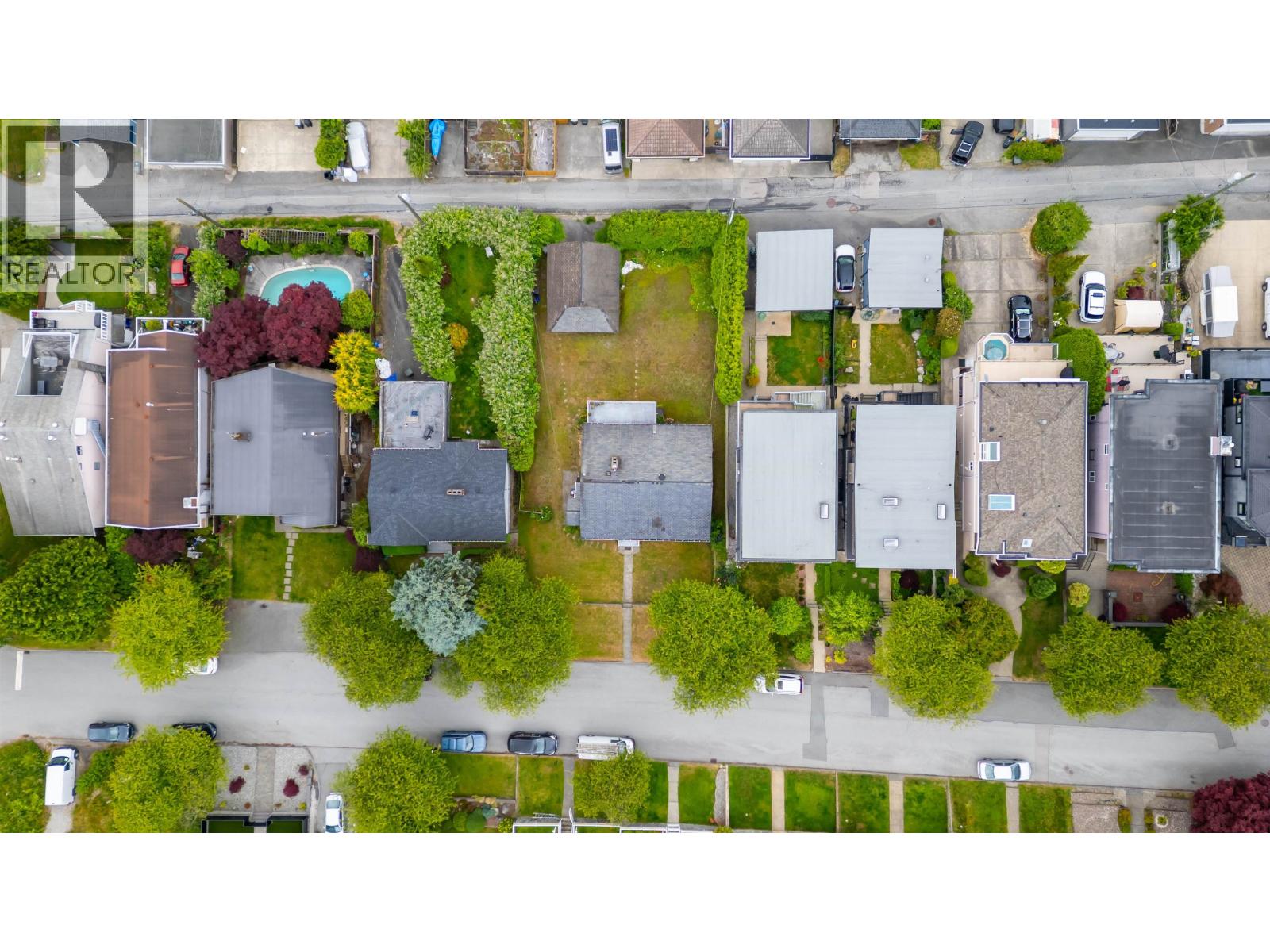 55 N SPRINGER AVENUE, Burnaby