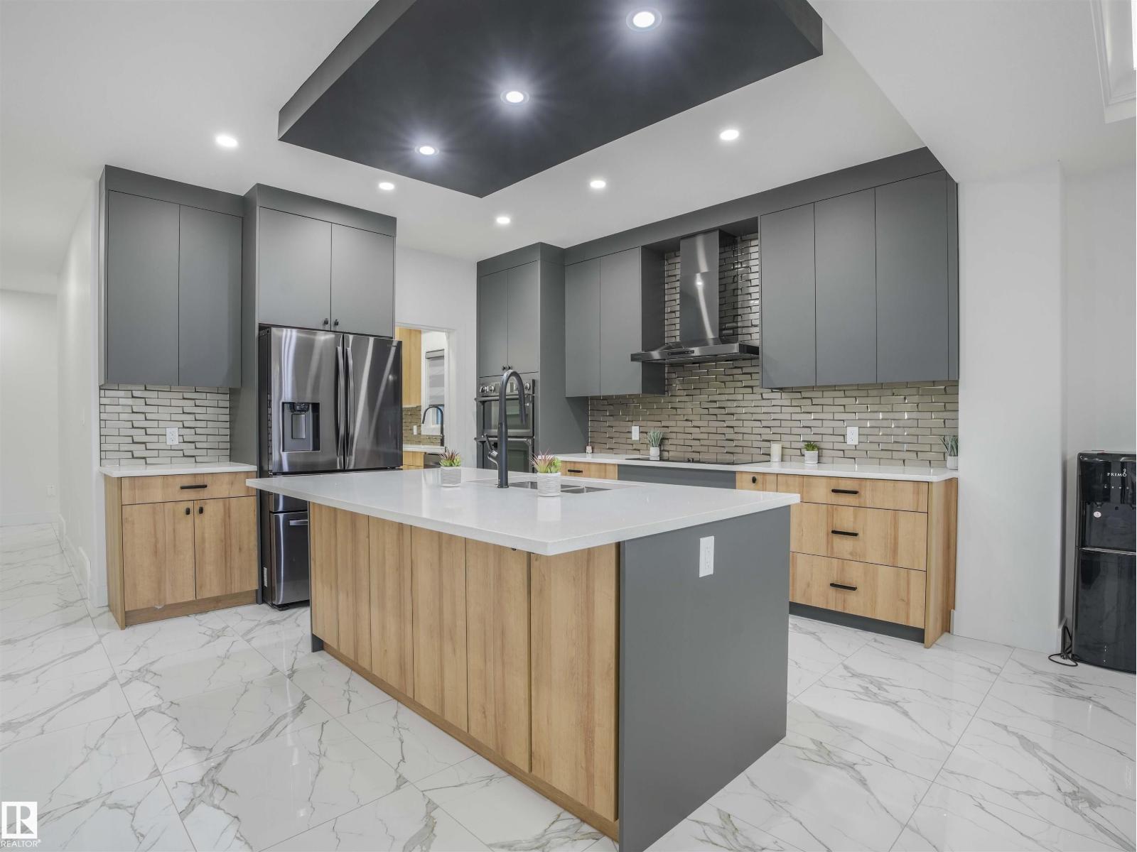 1305 ADAMSON DR SW, Edmonton