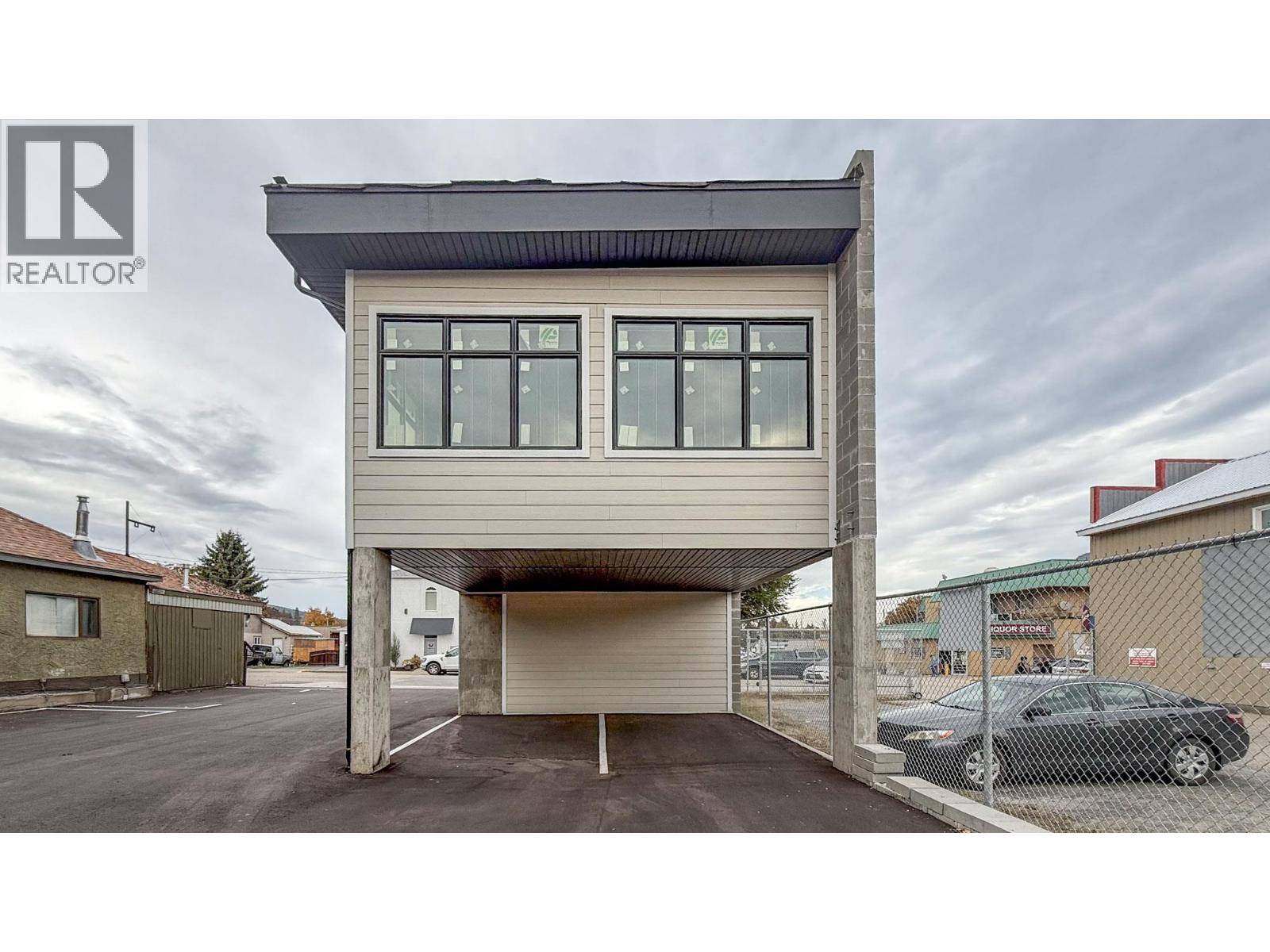 704 Cliff Avenue, Enderby