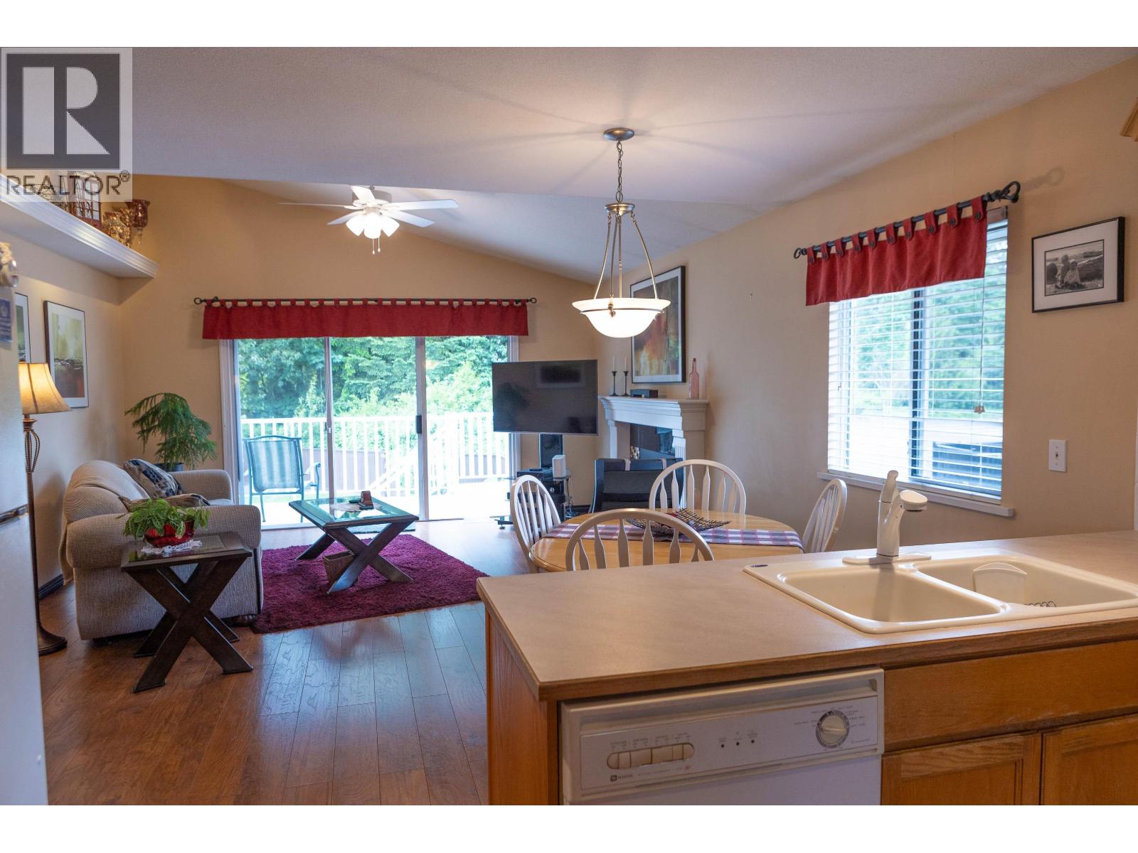 888 HERRMANN STREET, Coquitlam