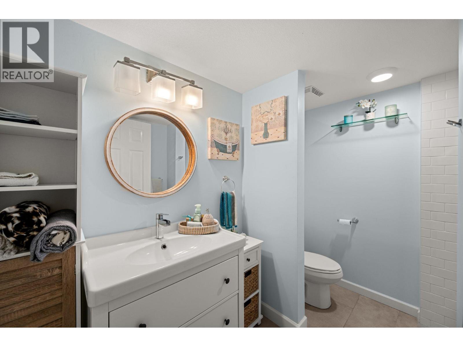 #108-4758 53 Street, Delta