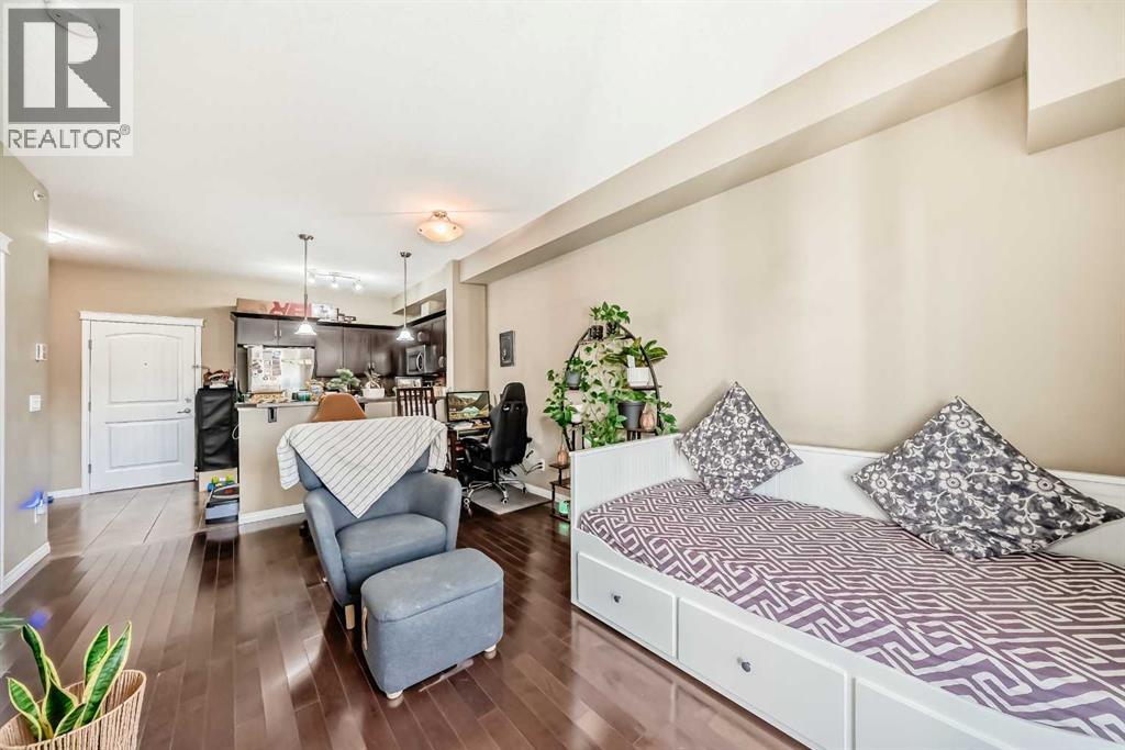 Single Family House for Sale in   Country Village Manor NE Country Hills Village Calgary 