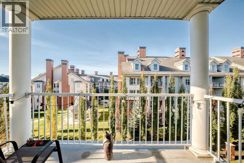 Single Family House for Sale in   Country Village Manor NE Country Hills Village Calgary 