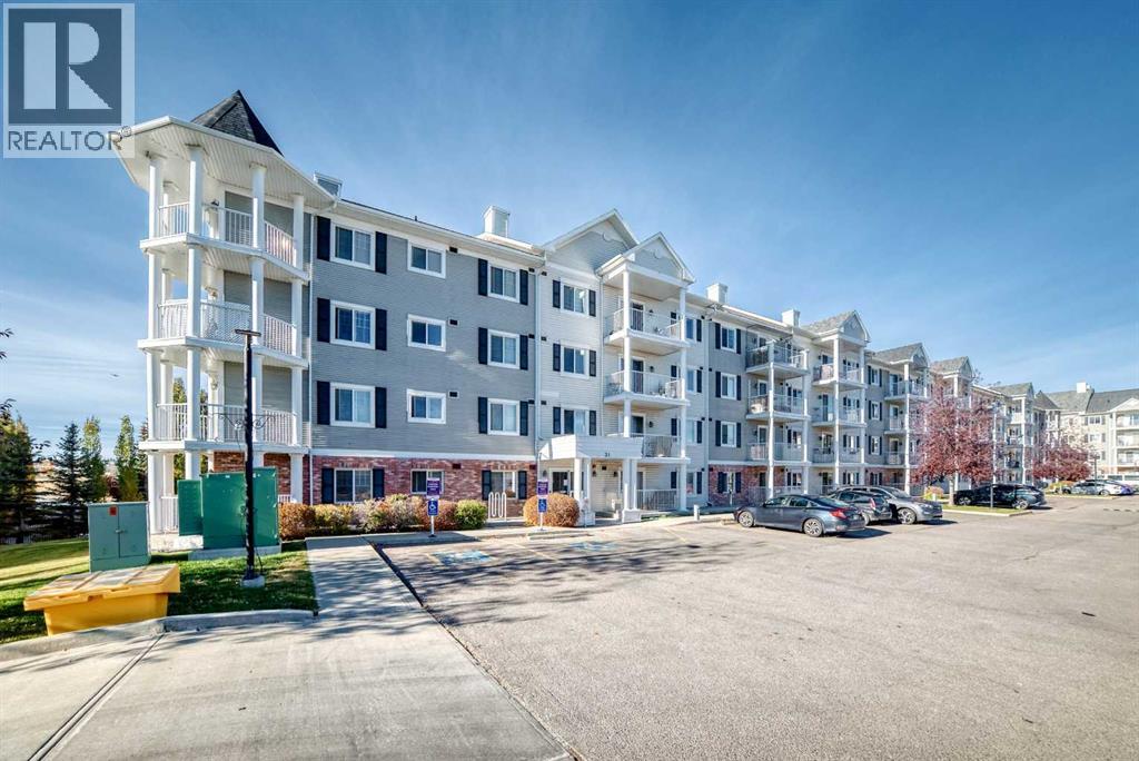 4404, 31 Country Village Manor NE, Calgary, Alberta