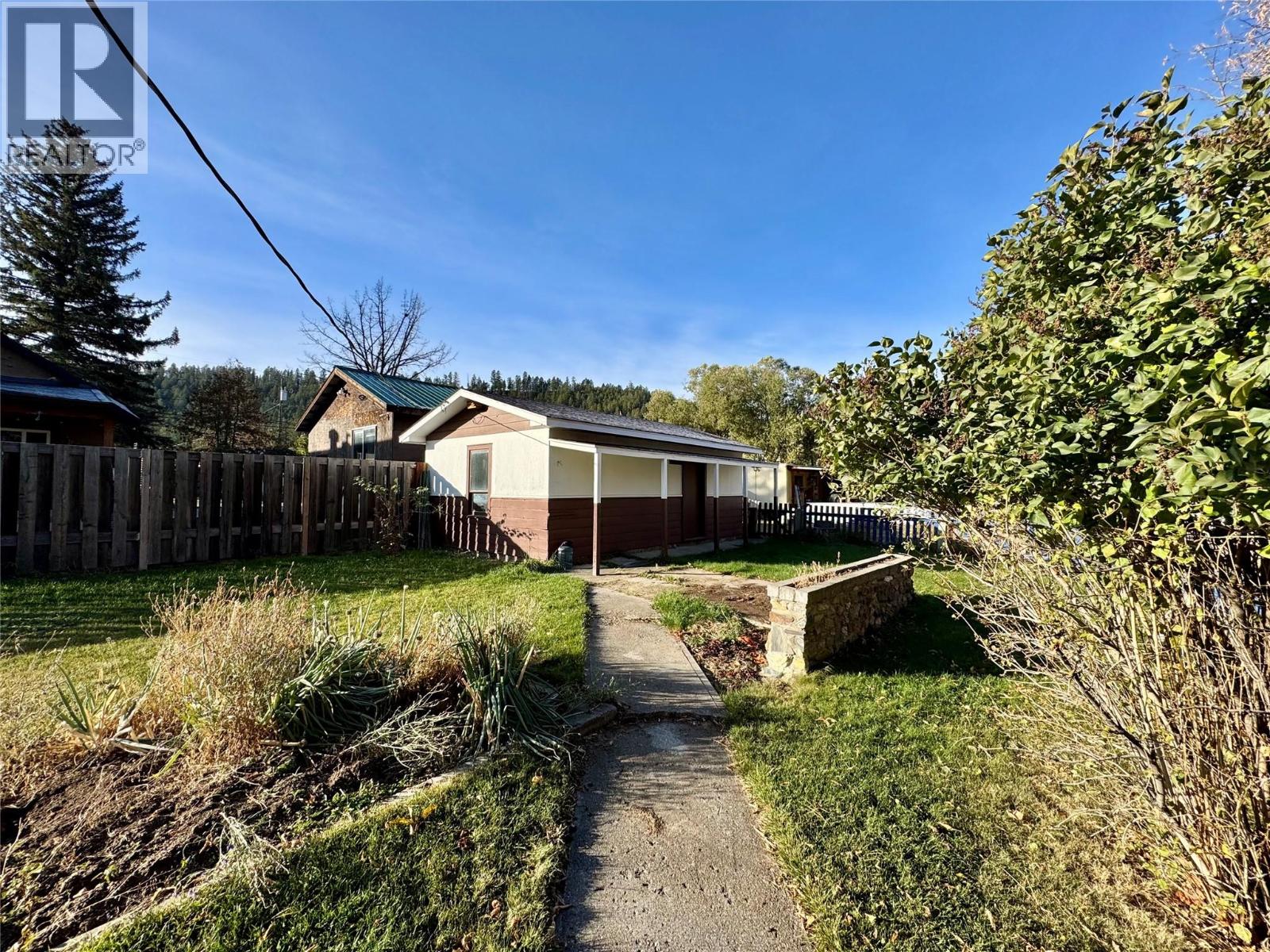 9209 MOFFAT AVENUE - 20