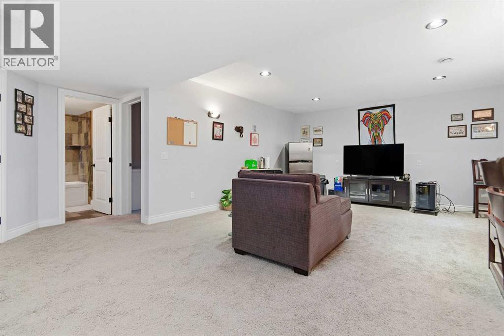 184 Jenner Crescent, Red Deer