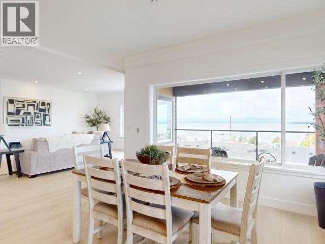 C-202-6900 BURNABY STREET, Powell River