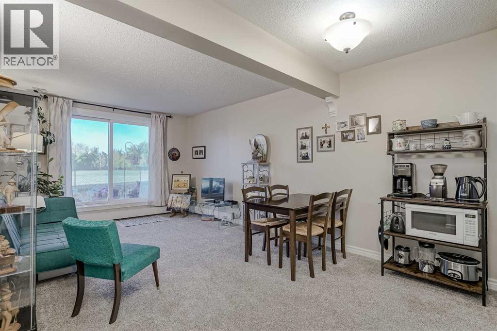 104D, 5601 Dalton Drive NW, Calgary, Alberta