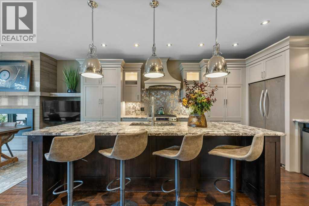 Single Family House for Sale in    Street SW Killarney/Glengarry Calgary 