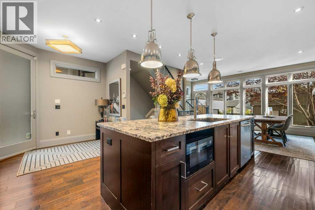 Single Family House for Sale in    Street SW Killarney/Glengarry Calgary 
