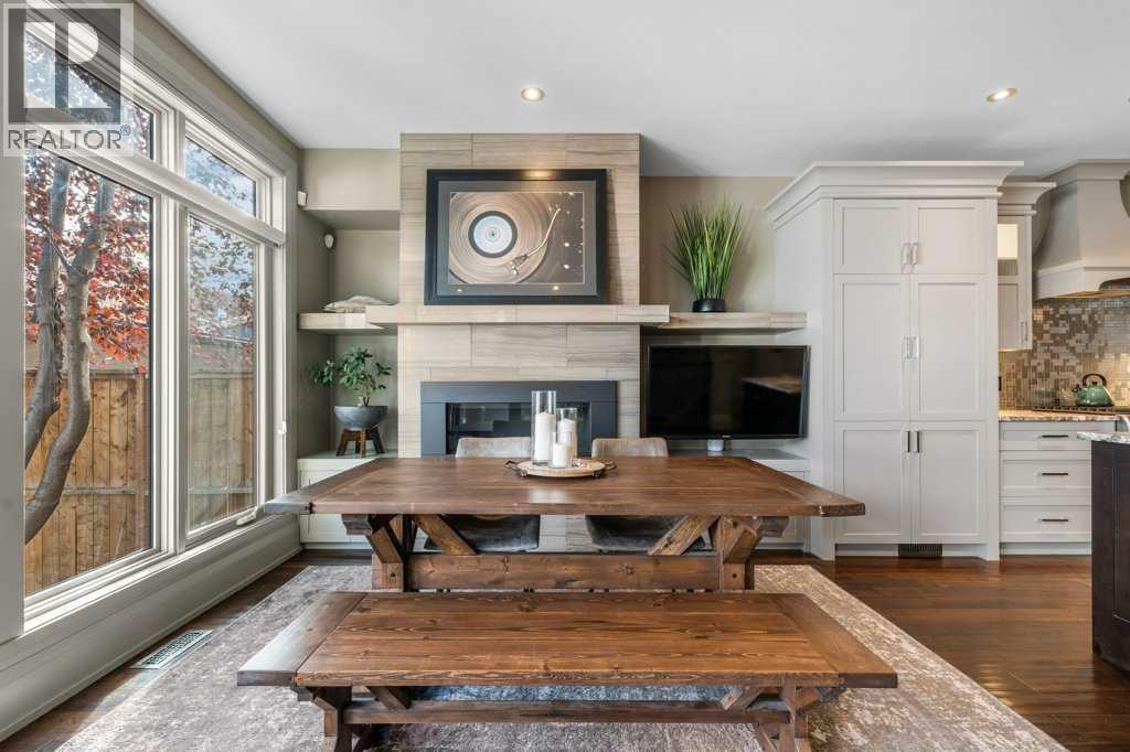 Single Family House for Sale in    Street SW Killarney/Glengarry Calgary 