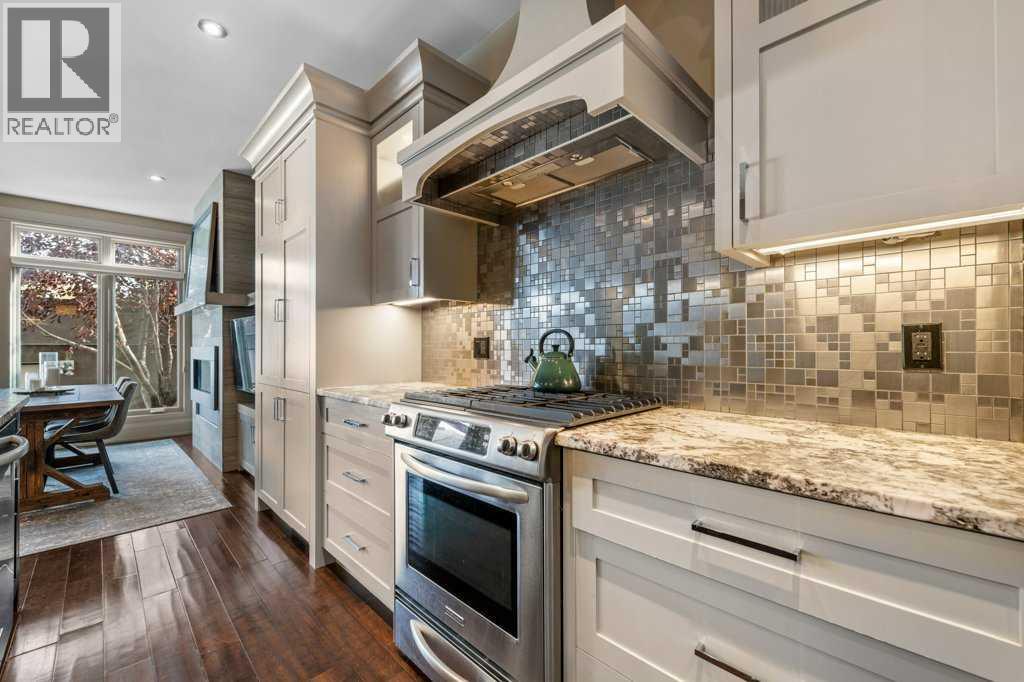 Single Family House for Sale in    Street SW Killarney/Glengarry Calgary 