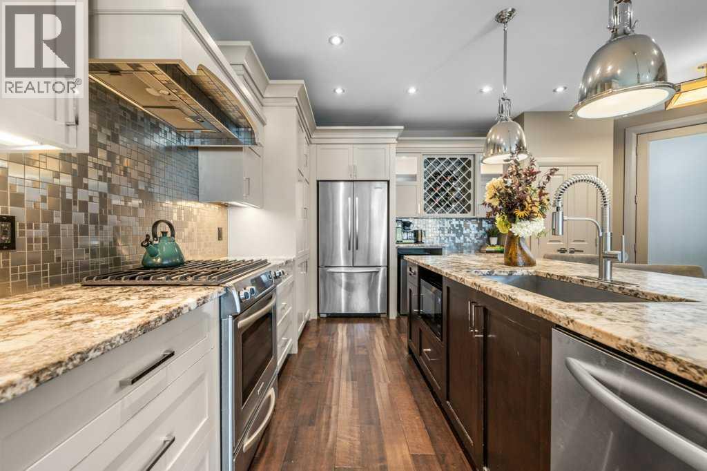 Single Family House for Sale in    Street SW Killarney/Glengarry Calgary 