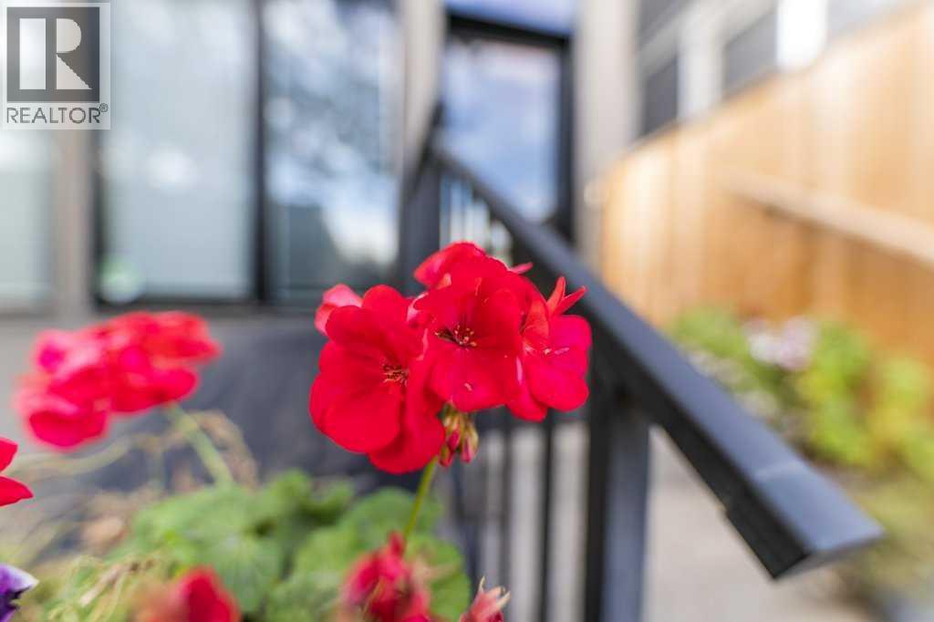 Single Family House for Sale in    Street SW Killarney/Glengarry Calgary 