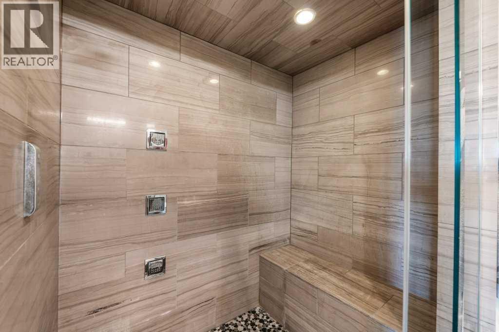 Single Family House for Sale in    Street SW Killarney/Glengarry Calgary 