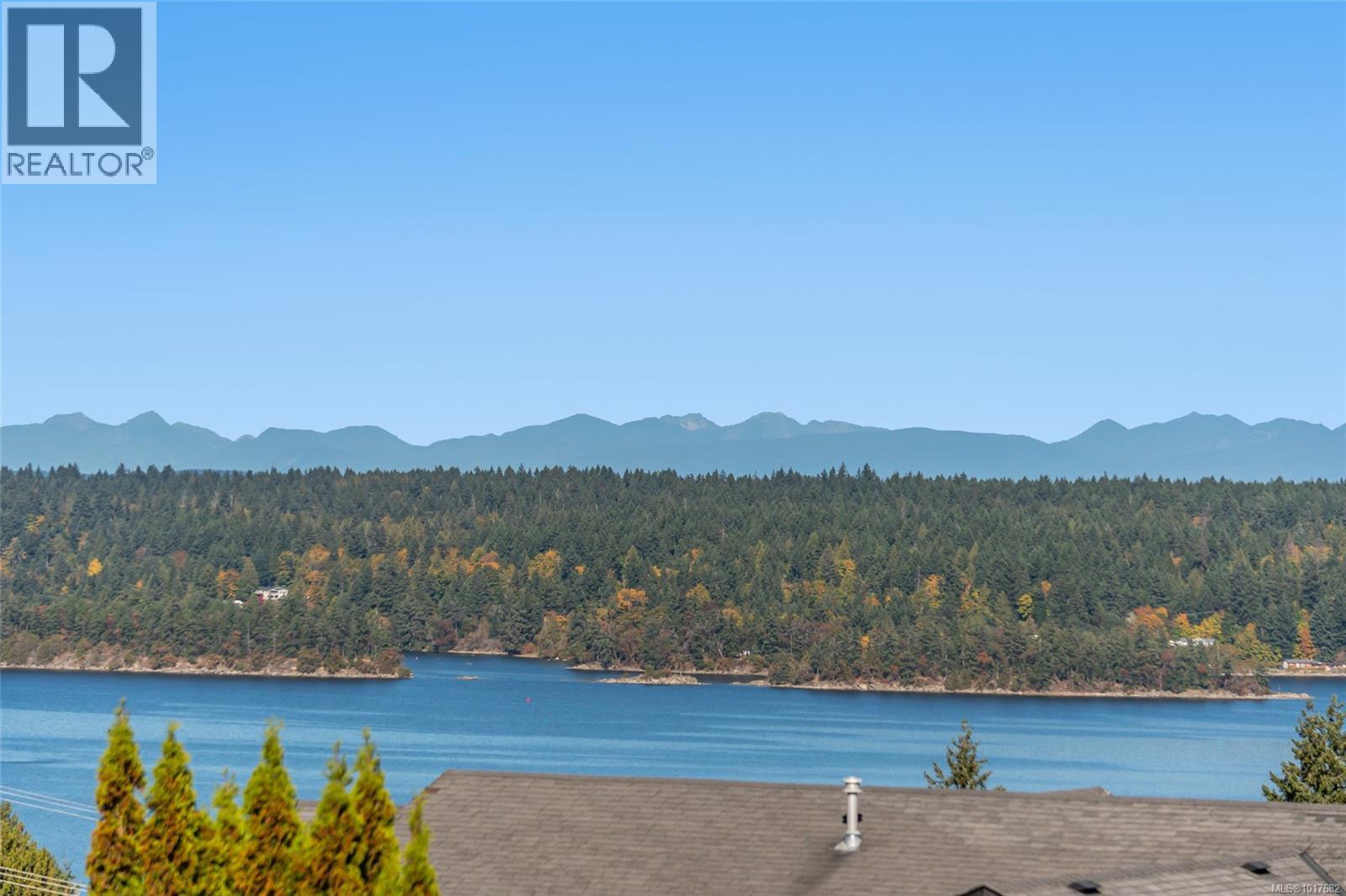 526 Douglas Pl, Ladysmith