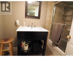 Pt Sw-15-28-23w3, Kindersley Rm No  290, SK S0L1S0 Photo 25