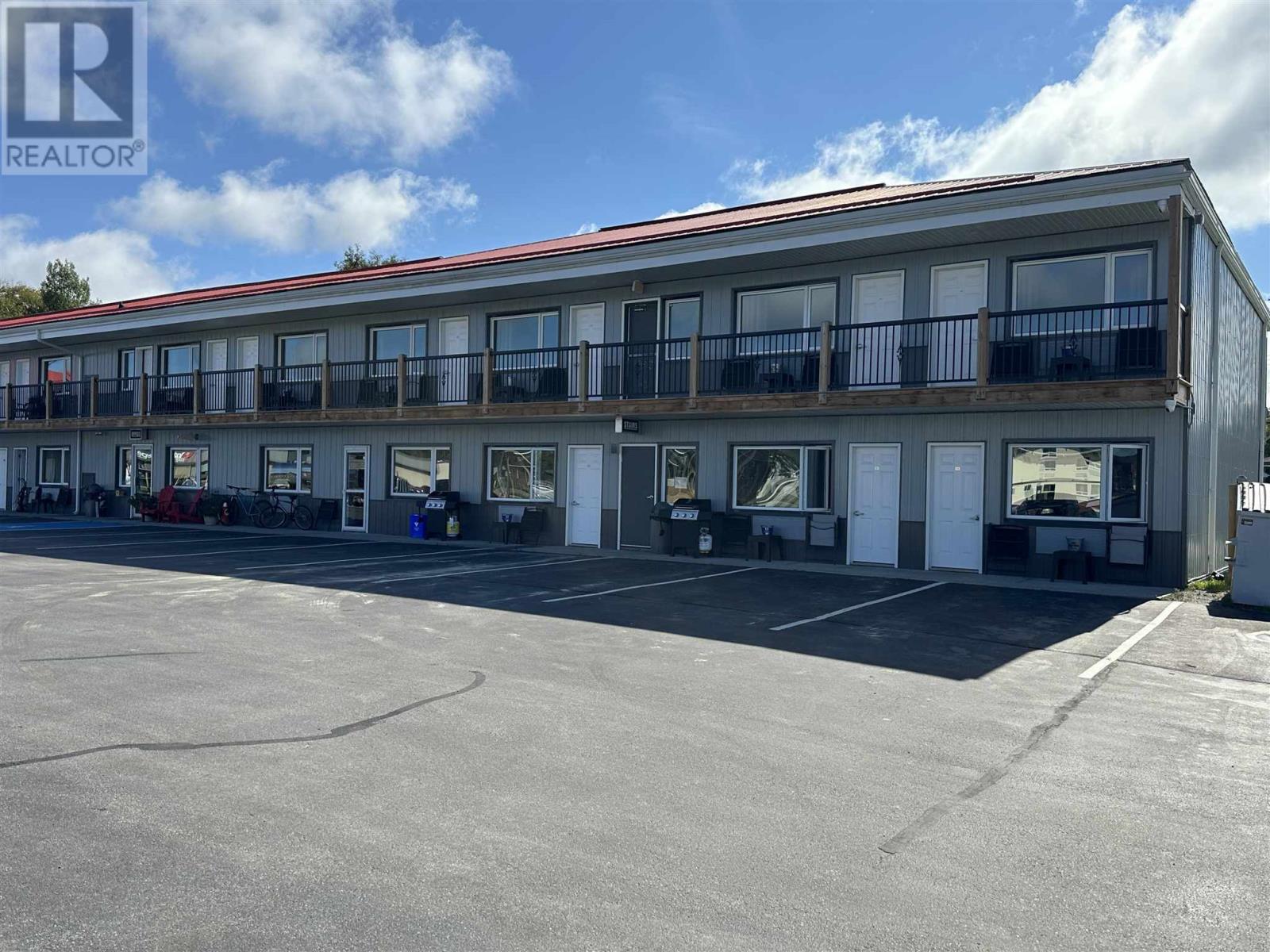 171 Mission RD - Photo 2 of 50, Wawa, Ontario