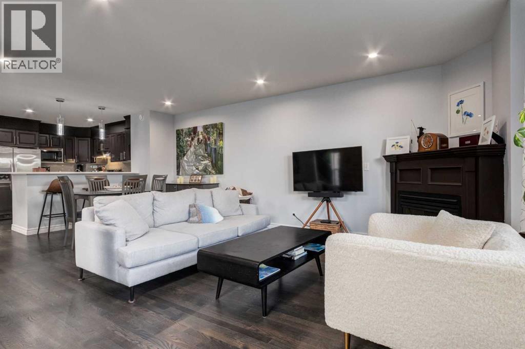 Single Family House for Sale in    Street SW Richmond Calgary 