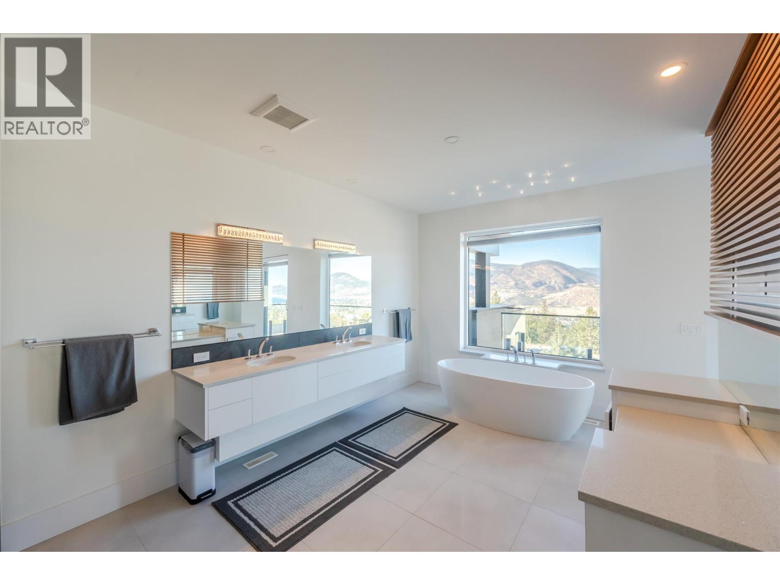  2776 Hawthorn Drive, Penticton