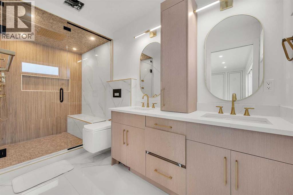 Single Family House for Sale in  Vauxhall Crescent NW Varsity Calgary 