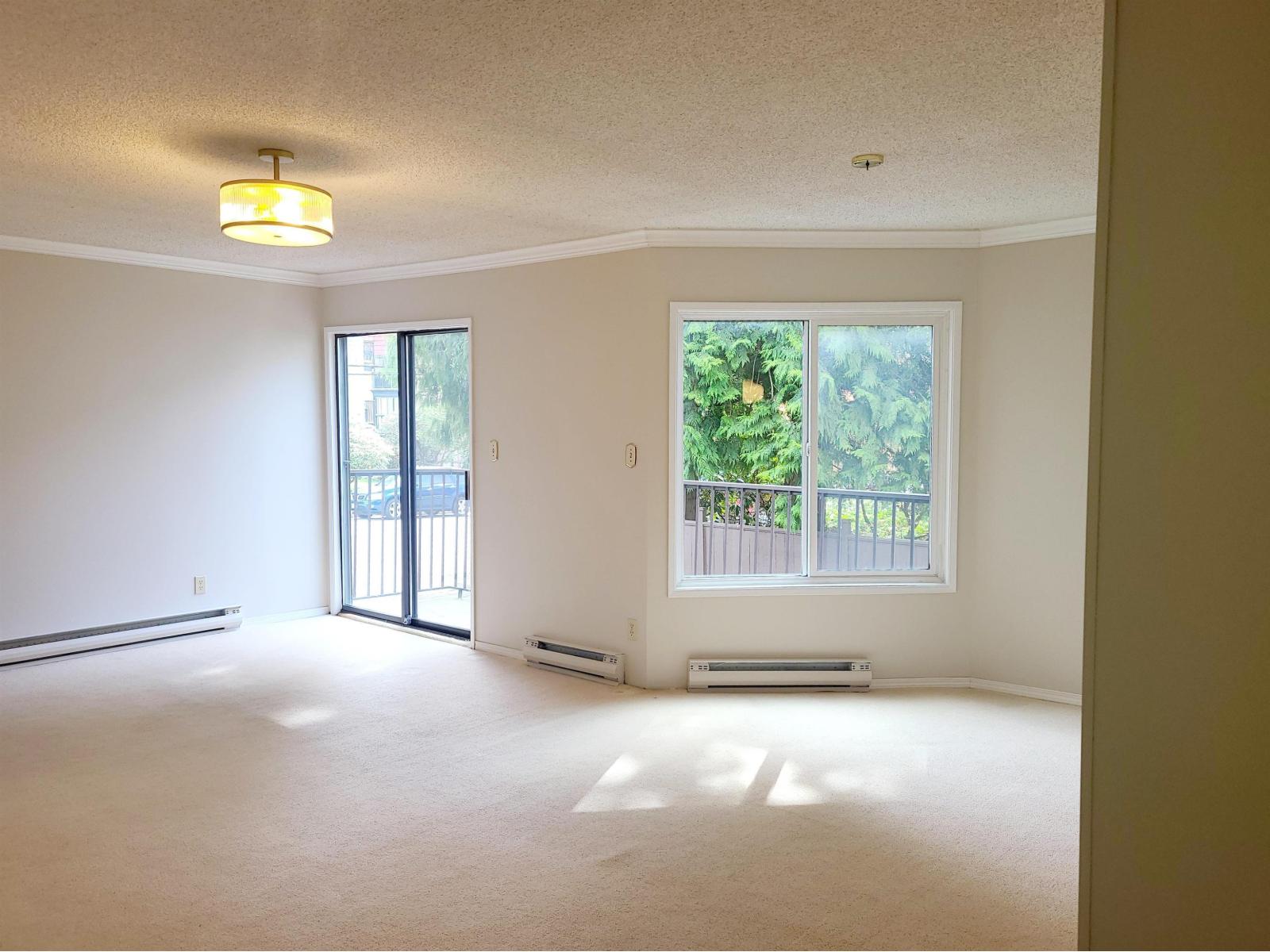 111 1521 BLACKWOOD STREET, White Rock