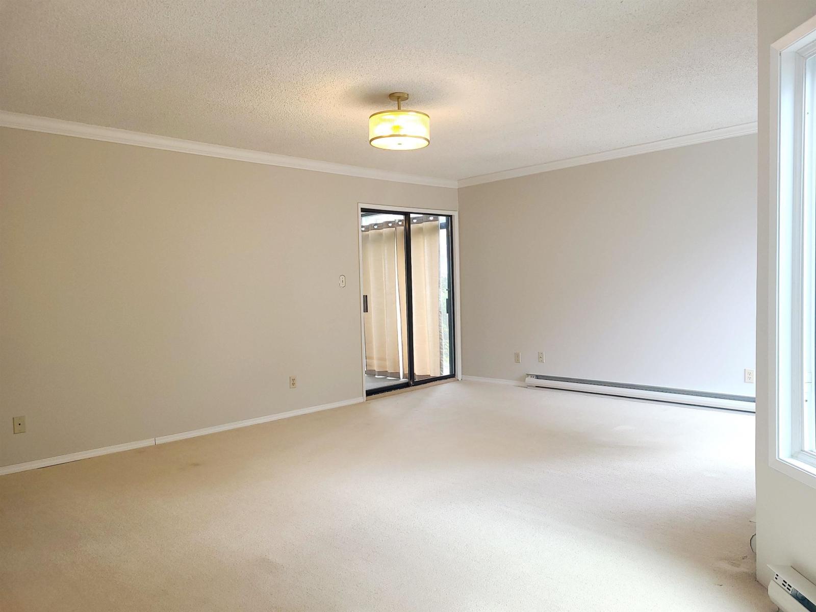 111 1521 BLACKWOOD STREET, White Rock