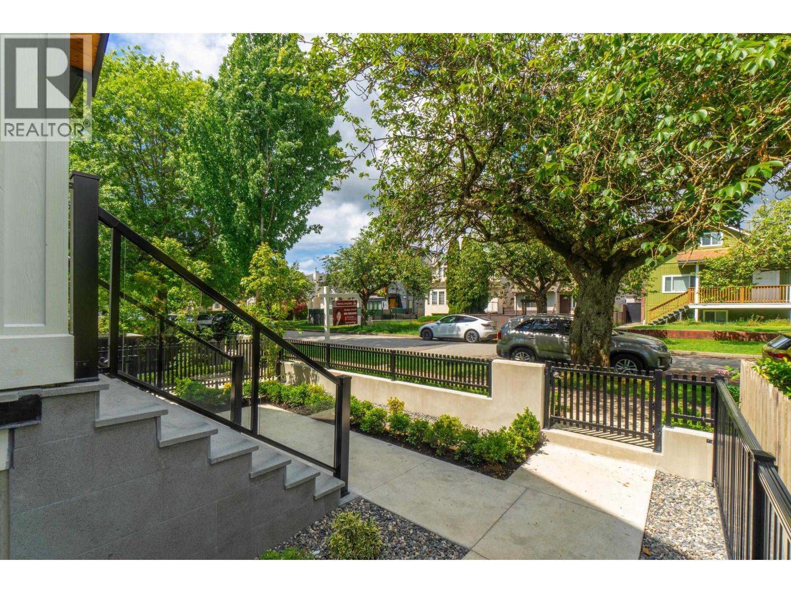 1554 W 66TH AVENUE, Vancouver