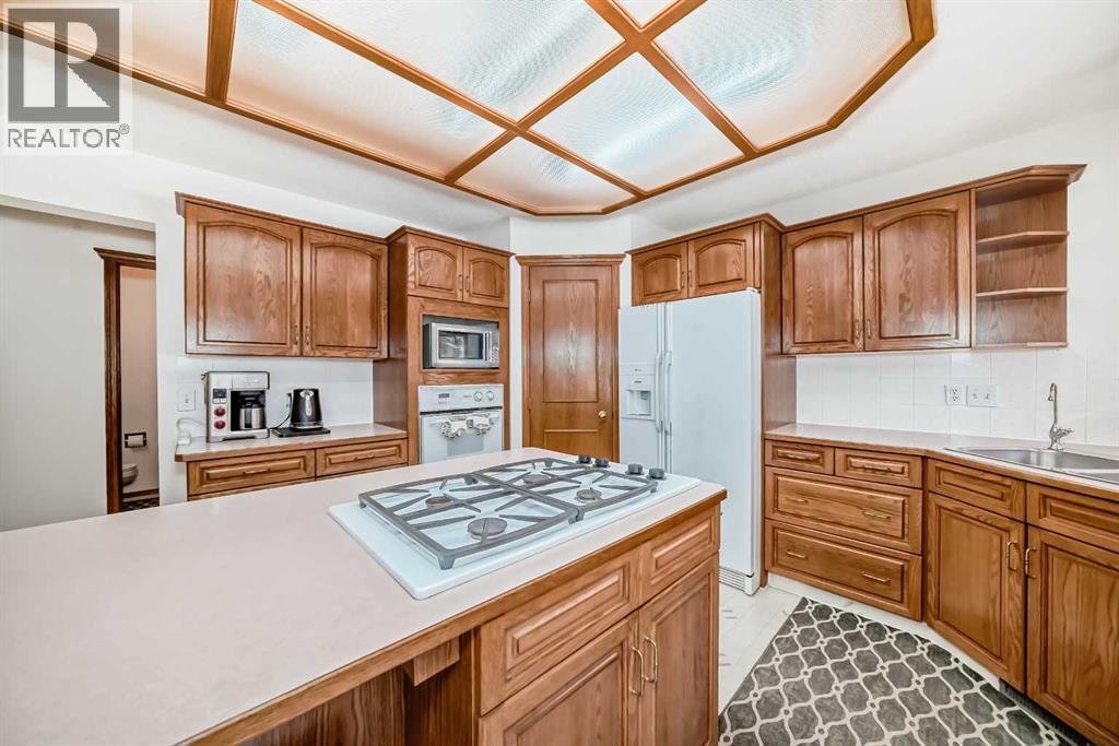 Single Family House for Sale in  Mckenzie Lake Way SE McKenzie Lake Calgary 