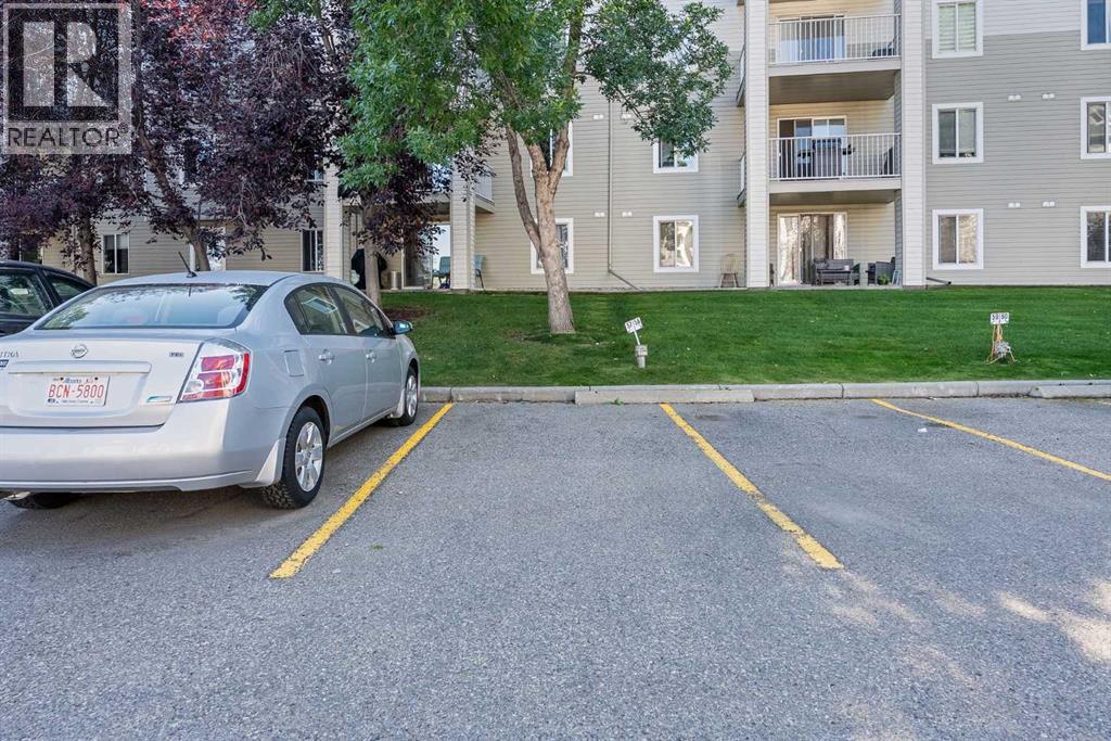 Single Family House for Sale in   Somervale Court SW Somerset Calgary 