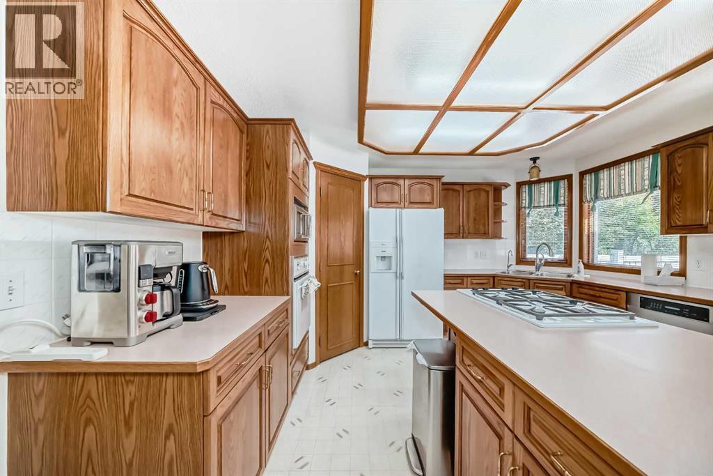 Single Family House for Sale in  Mckenzie Lake Way SE McKenzie Lake Calgary 