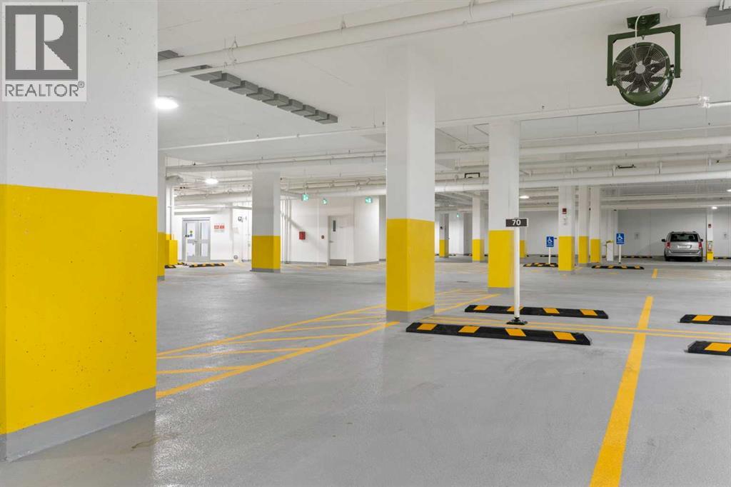 Single Family House for Sale in   A Street NW West Hillhurst Calgary 