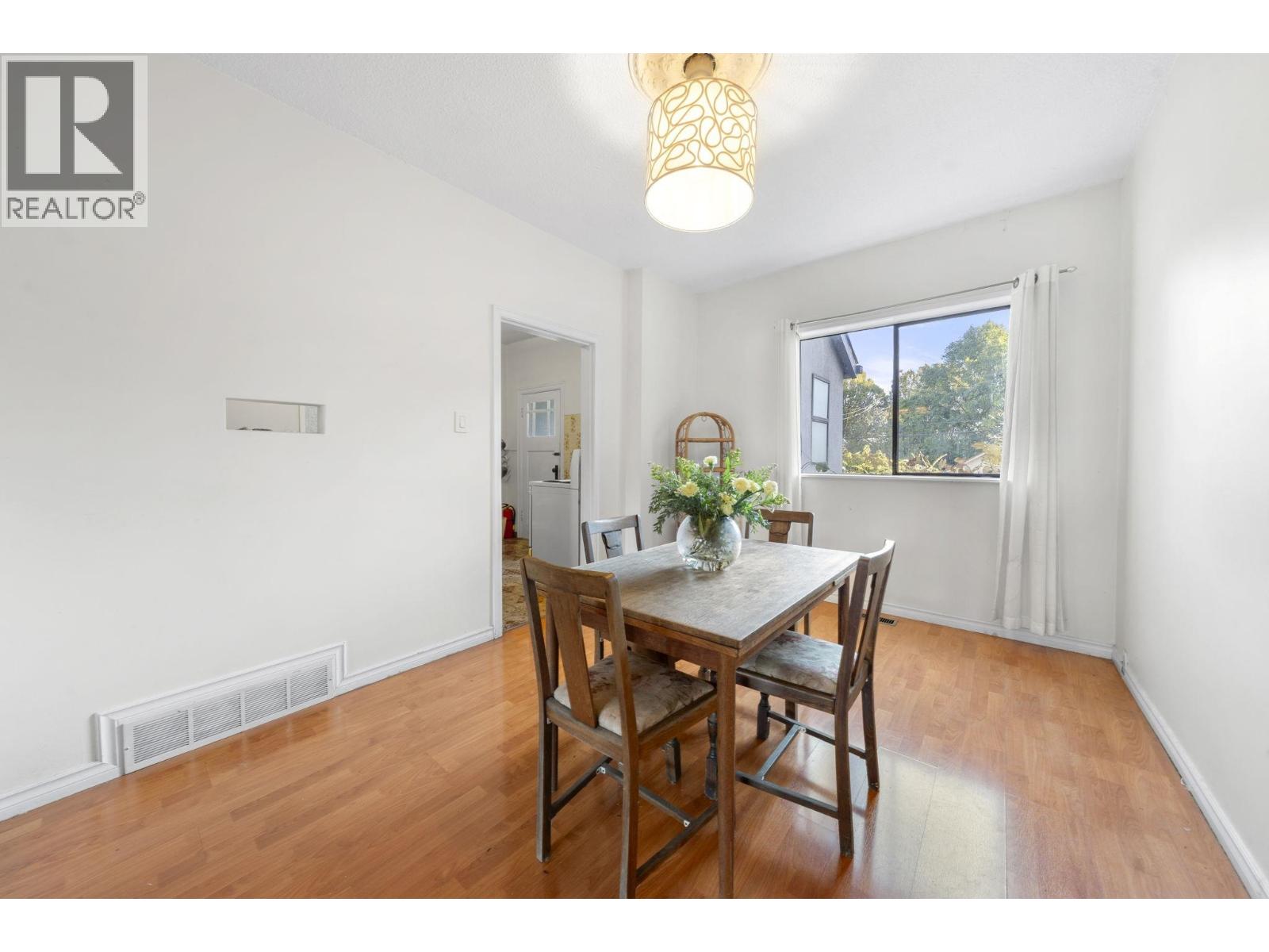 858 UNION STREET, Vancouver