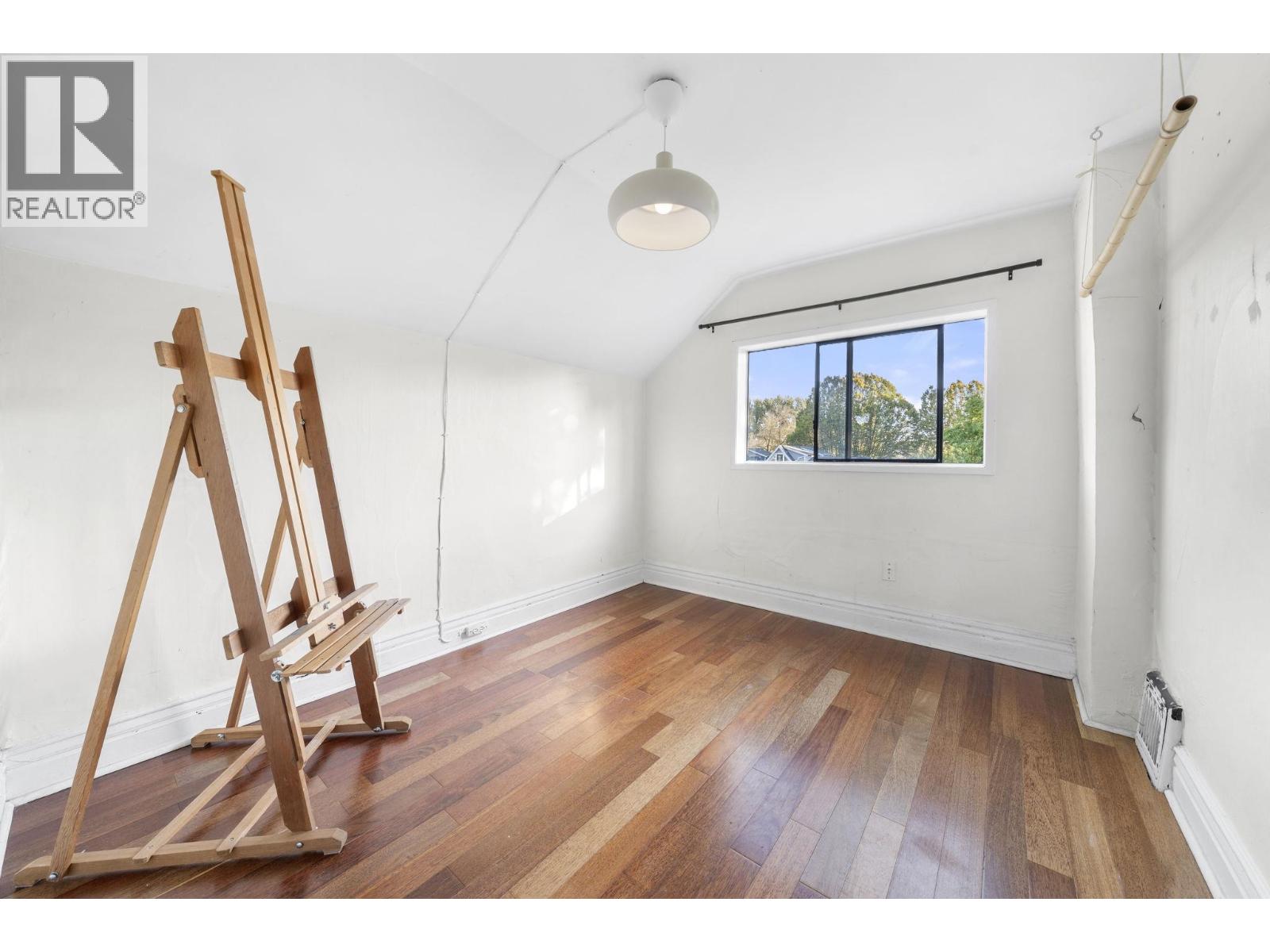 858 UNION STREET, Vancouver