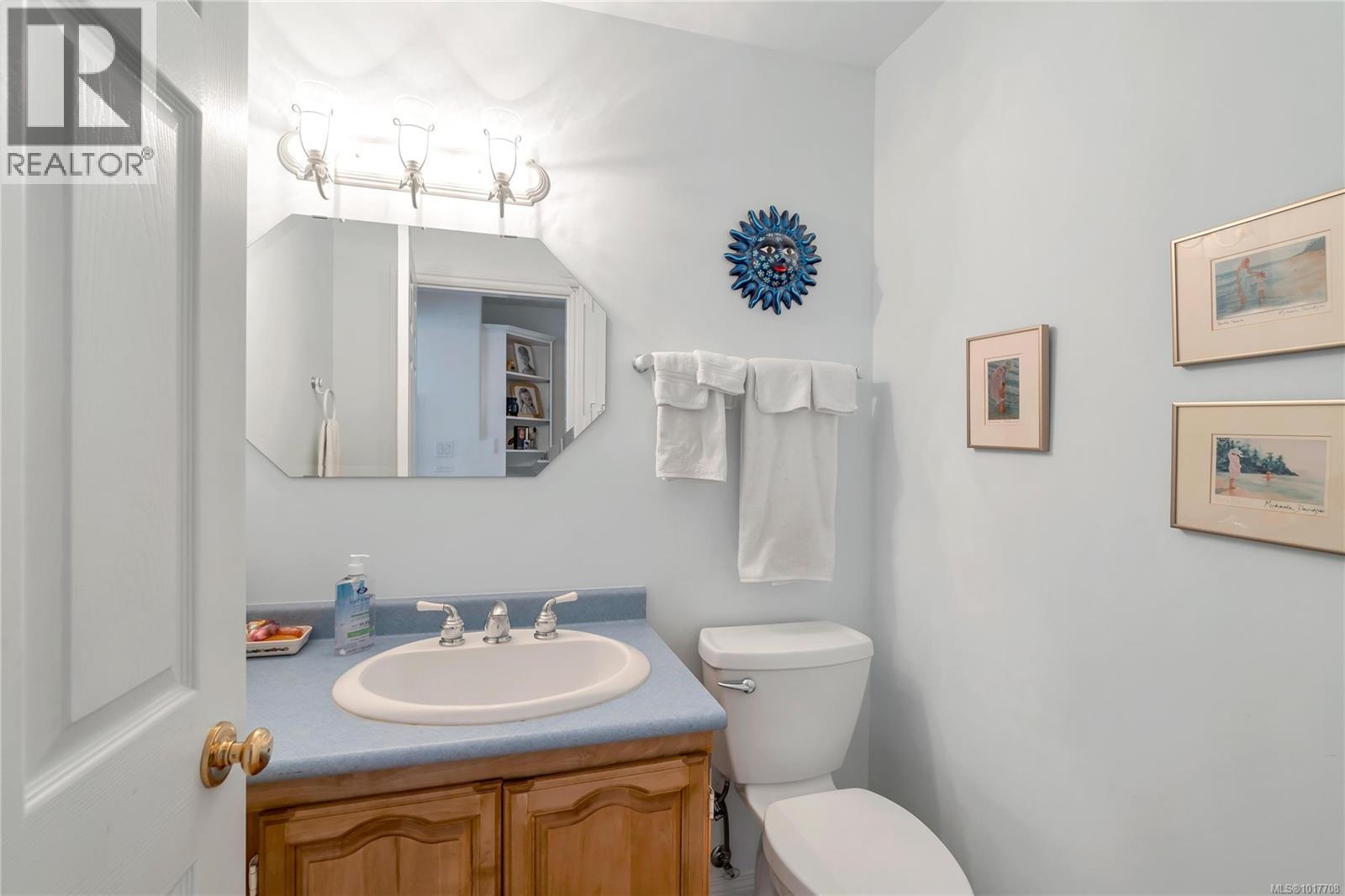  6572 Bird's Eye Drive, Duncan