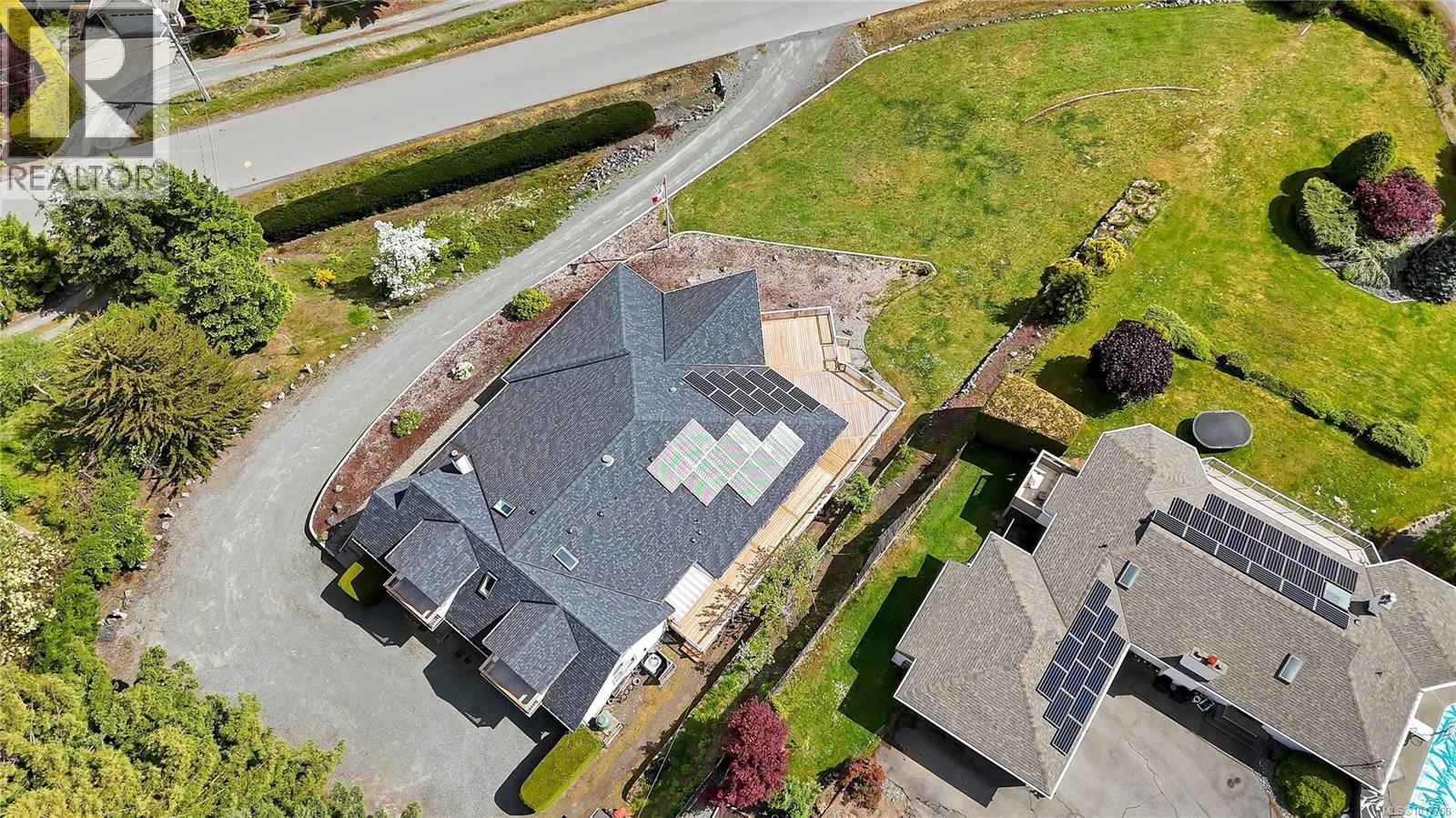  6572 Bird's Eye Drive, Duncan