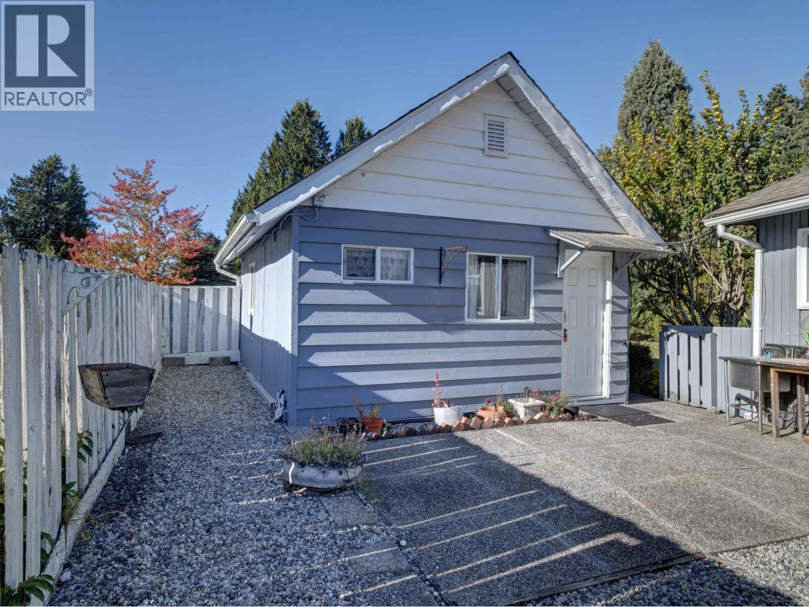 4657 WHITAKER ROAD, Sechelt